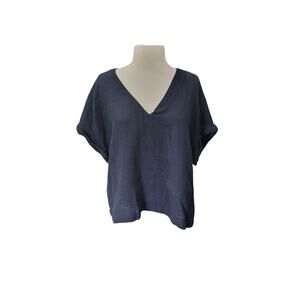 Universal Thread Black V-Neck Top